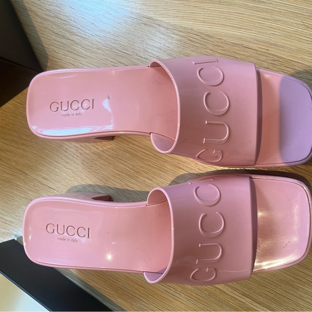 Pink Gucci Mule, gently worn, 37